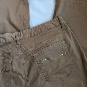Jones New York Jeans - Soho Tan Capris 16W